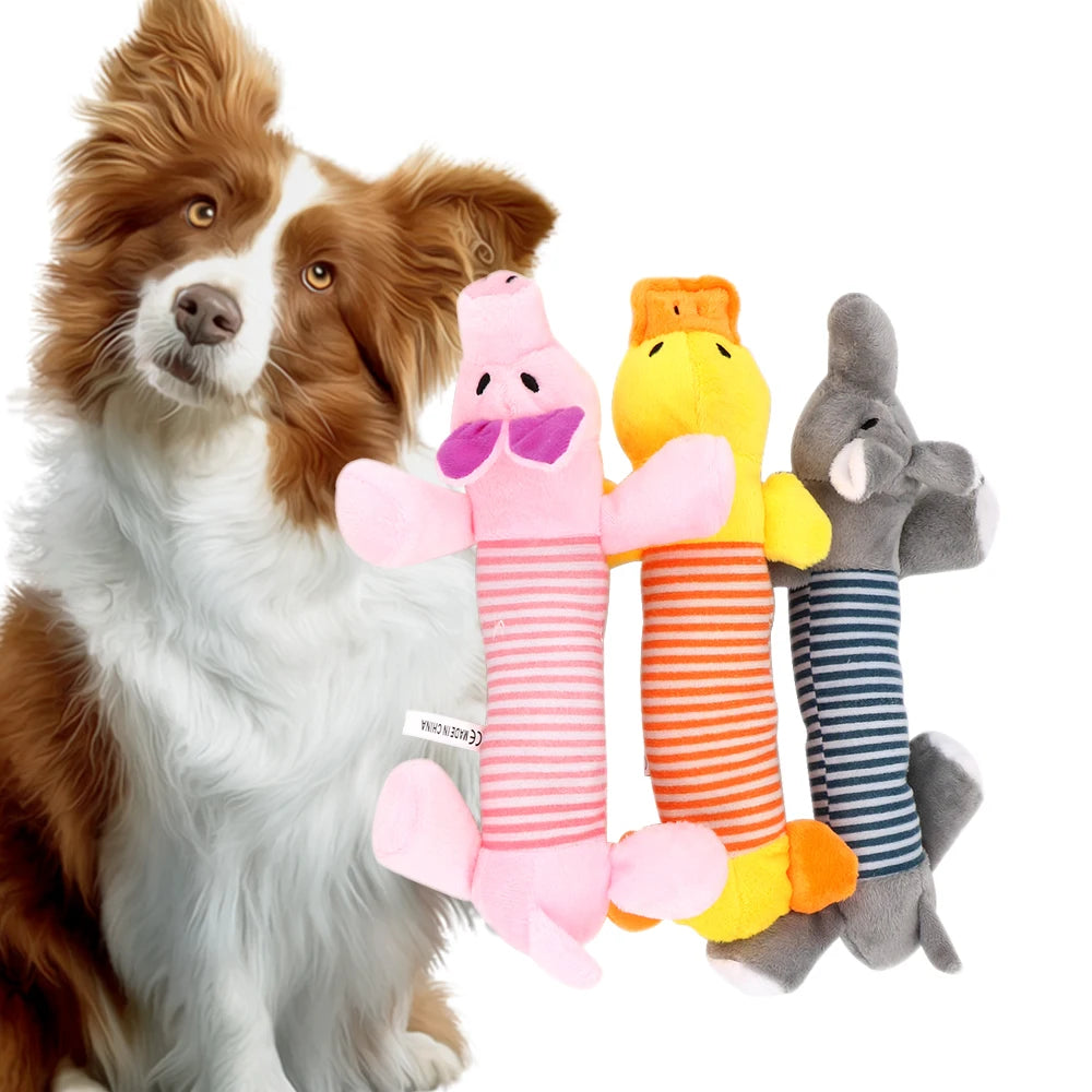 Brinquedos de porco, pato e rato