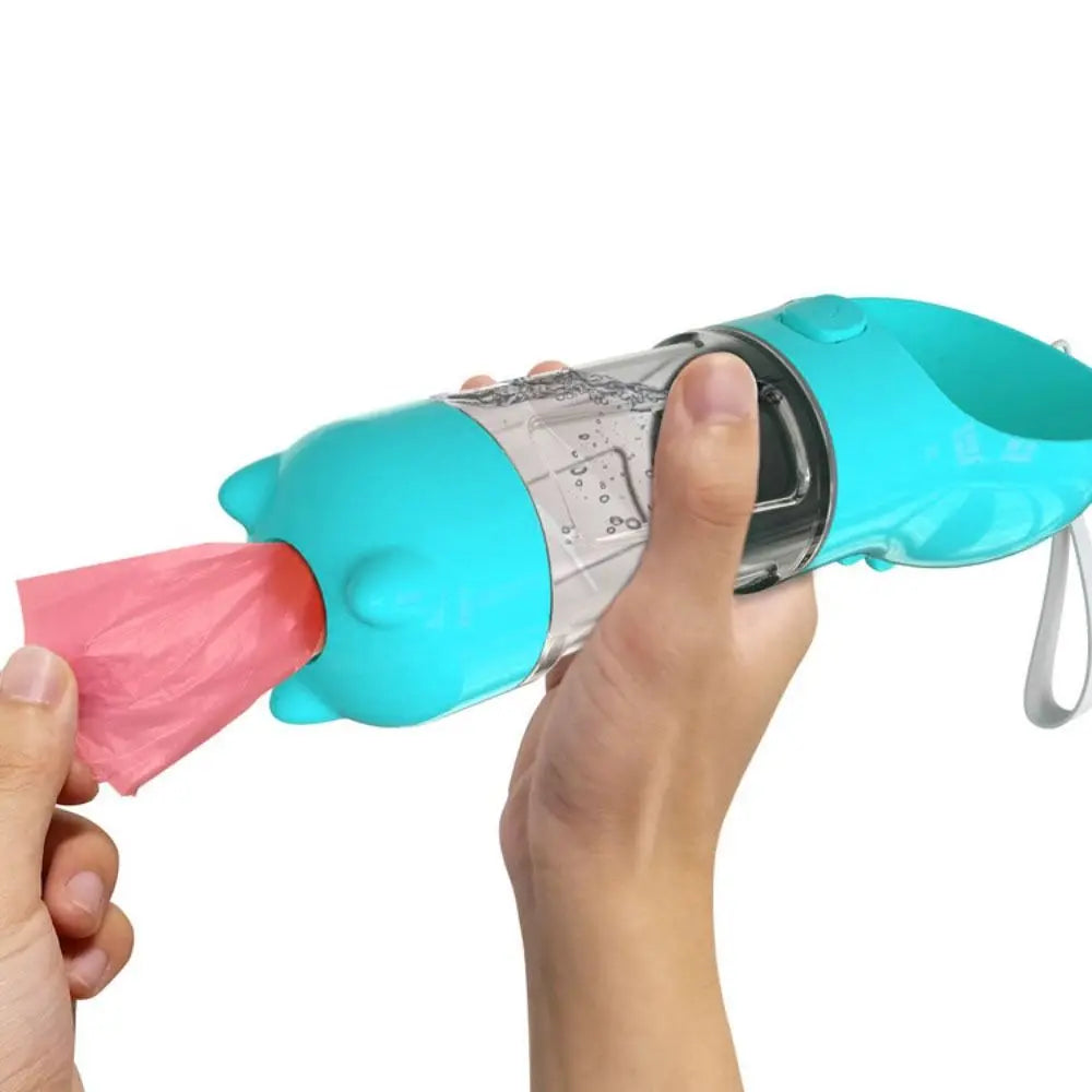 Bebedor Portátil com Dispenser embutido